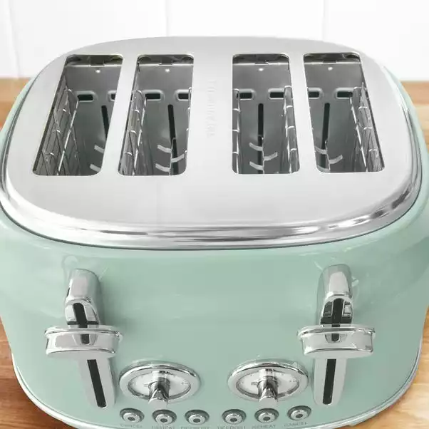 Dunelm Retro Seafoam 4 Slice Toaster 3 Dunelm Retro Seafoam 4 Slice Toaster - Image 3