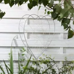 Dunelm Outdoor Light-Up Metal Heart Decoration -Dunelm Garden Store 1000159501 alt01