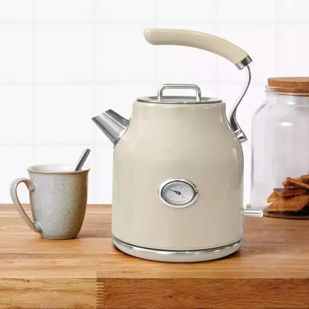 Dunelm Retro 1.7L 3KW Cream Jug Kettle 1 Dunelm Retro 1.7L 3KW Cream Jug Kettle