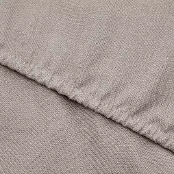 Dunelm Non Iron Plain Fitted Sheet 3 Dunelm Non Iron Plain Fitted Sheet - Image 3