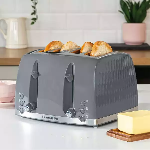 Russell Hobbs Honeycomb 4 Slice Toaster Grey 1 Russell Hobbs Honeycomb 4 Slice Toaster Grey