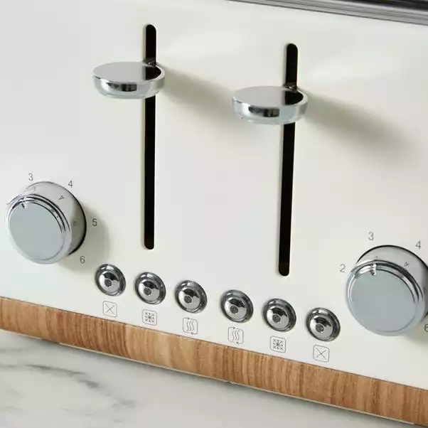Dunelm Contemporary Cream 4 Slice Toaster 2 Dunelm Contemporary Cream 4 Slice Toaster - Image 2