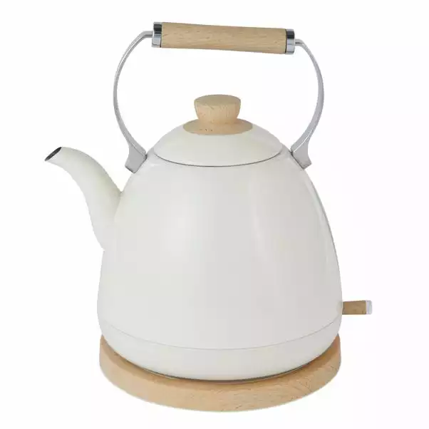 Churchgate Chilcote Country Cream Kettle 1.7L 4 Churchgate Chilcote Country Cream Kettle 1.7L - Image 4