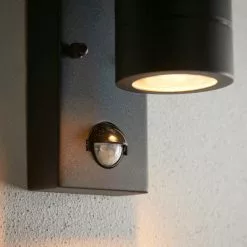 Dunelm Billy PIR Sensor Outdoor Wall Light -Dunelm Garden Store 30730412 alt04