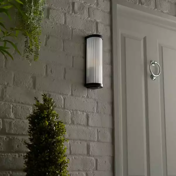 Dunelm Ripon Outdoor Wall Light 4 Dunelm Ripon Outdoor Wall Light - Image 4