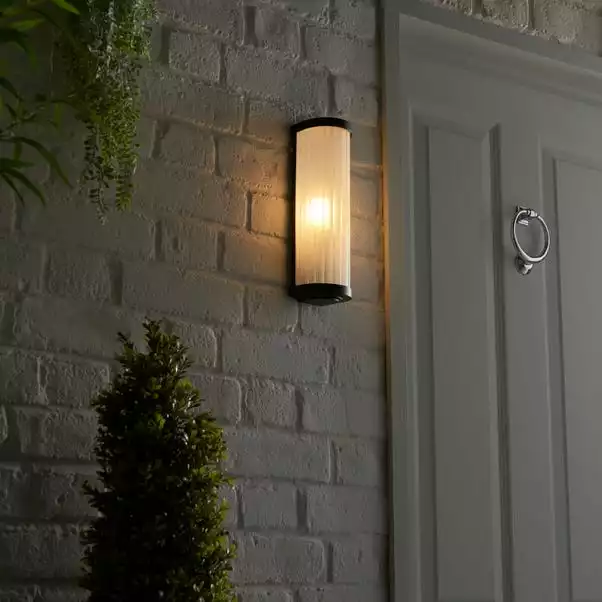 Dunelm Ripon Outdoor Wall Light 5 Dunelm Ripon Outdoor Wall Light - Image 5