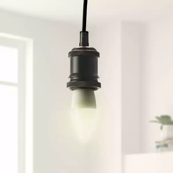 Status 5.5W Pearl SES Candle Bulb 2 Pack 1 Status 5.5W Pearl SES Candle Bulb 2 Pack