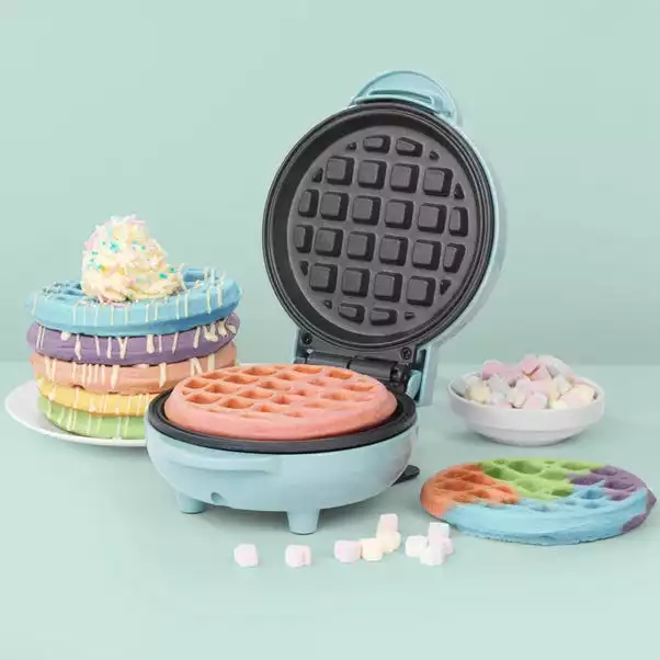 G&P Sorbet Blue Mini Waffle Maker 1 G&P Sorbet Blue Mini Waffle Maker
