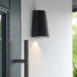 Vogue Lighting Vogue Bryce Outdoor 1 Light Wall Light -Dunelm Garden Store 30789765 alt03