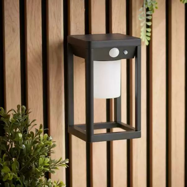Vogue Lighting Vogue Clayton Outdoor Solar PIR Wall Light 2 Vogue Lighting Vogue Clayton Outdoor Solar PIR Wall Light - Image 2