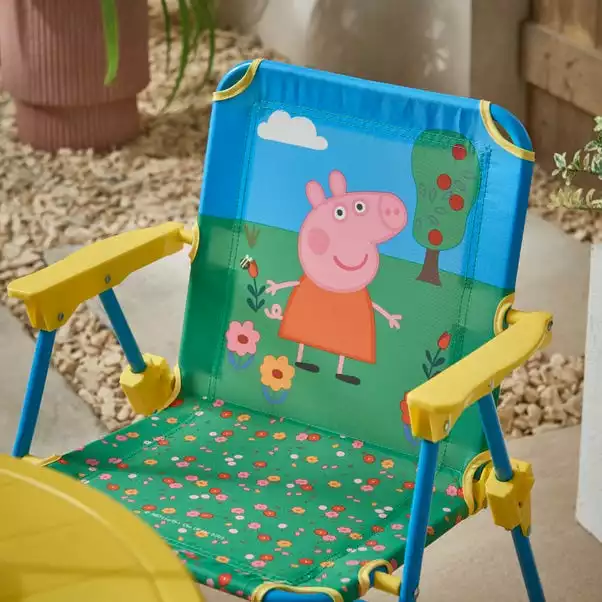 Peppa Pig Kids Patio Chair & Table Set 2 Peppa Pig Kids Patio Chair & Table Set - Image 2