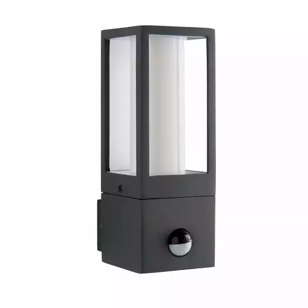 Vogue Lighting Preston Outdoor PIR Wall Light 2 Vogue Lighting Preston Outdoor PIR Wall Light - Image 2