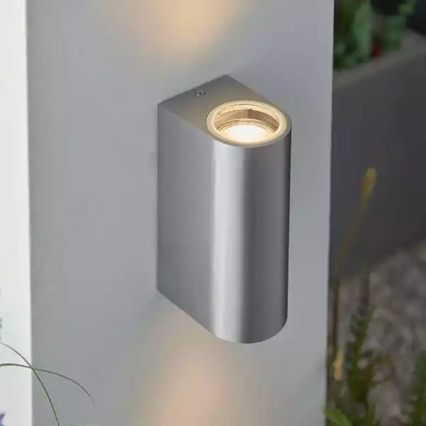 Vogue Lighting Santiago Outdoor Wall Light 1 Vogue Lighting Santiago Outdoor Wall Light