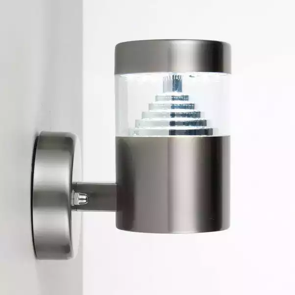 Vogue Lighting Kylo Outdoor Wall Light 3 Vogue Lighting Kylo Outdoor Wall Light - Image 3